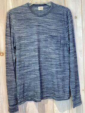 Faherty Men’s Navy Heathered Stripe Long Sleeve Pocket Tee